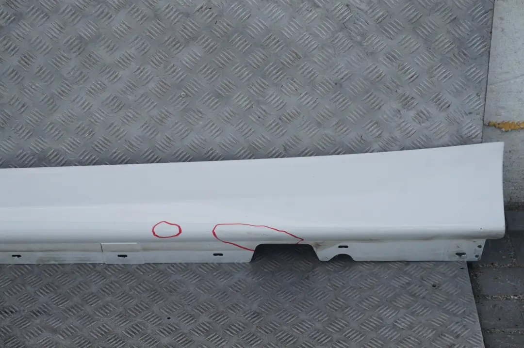 BMW 3 E90 E91 Schwellerleiste Blende Schweller links Tiefgruen Gruen Metallic - SKU 0032951-AW - Teilenummer 0032951