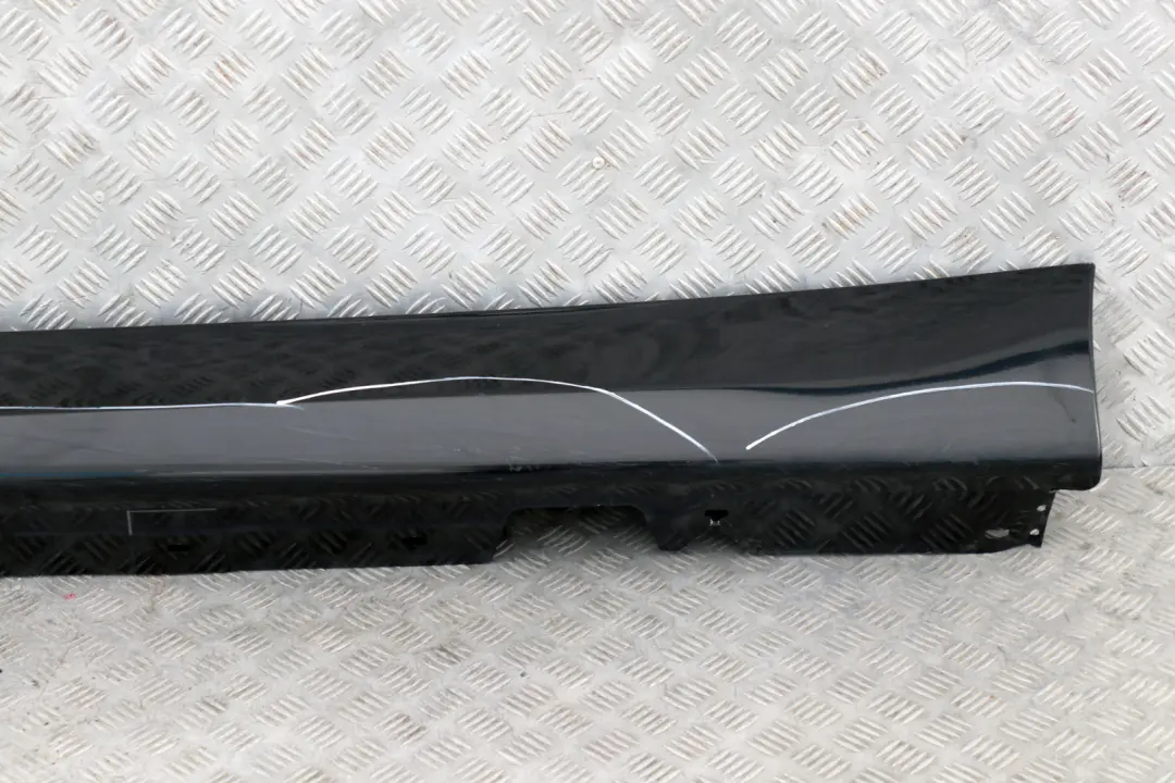 BMW E90 E91 Baguette de seuil jupe latérale gauche Noir Saphir Métallisé - SKU 0032951-BS6 - Numéro de pièce 0032951