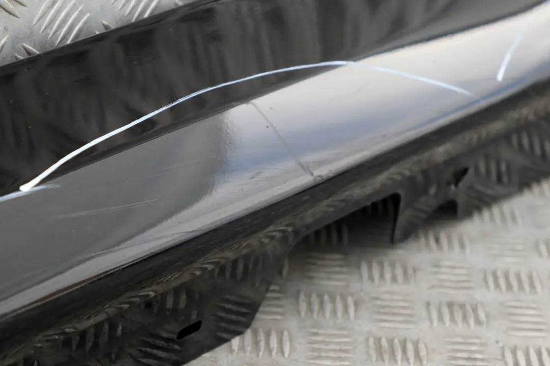 BMW E90 E91 Baguette de seuil jupe latérale gauche Noir Saphir Métallisé - SKU 0032951-BS6 - Numéro de pièce 0032951