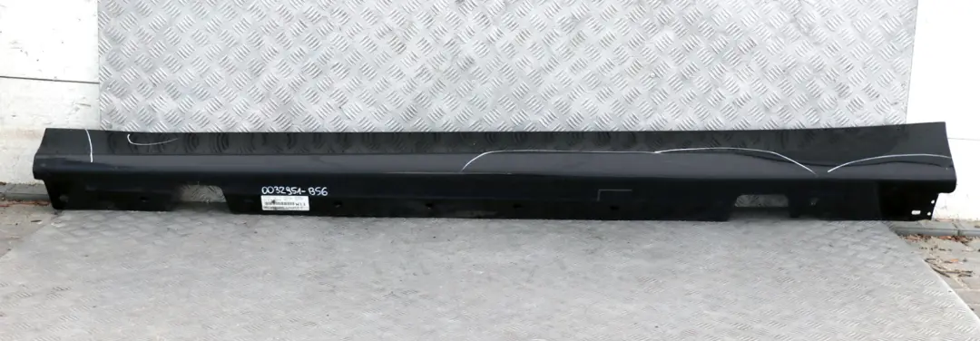 BMW E90 E91 Baguette de seuil jupe latérale gauche Noir Saphir Métallisé - SKU 0032951-BS6 - Numéro de pièce 0032951