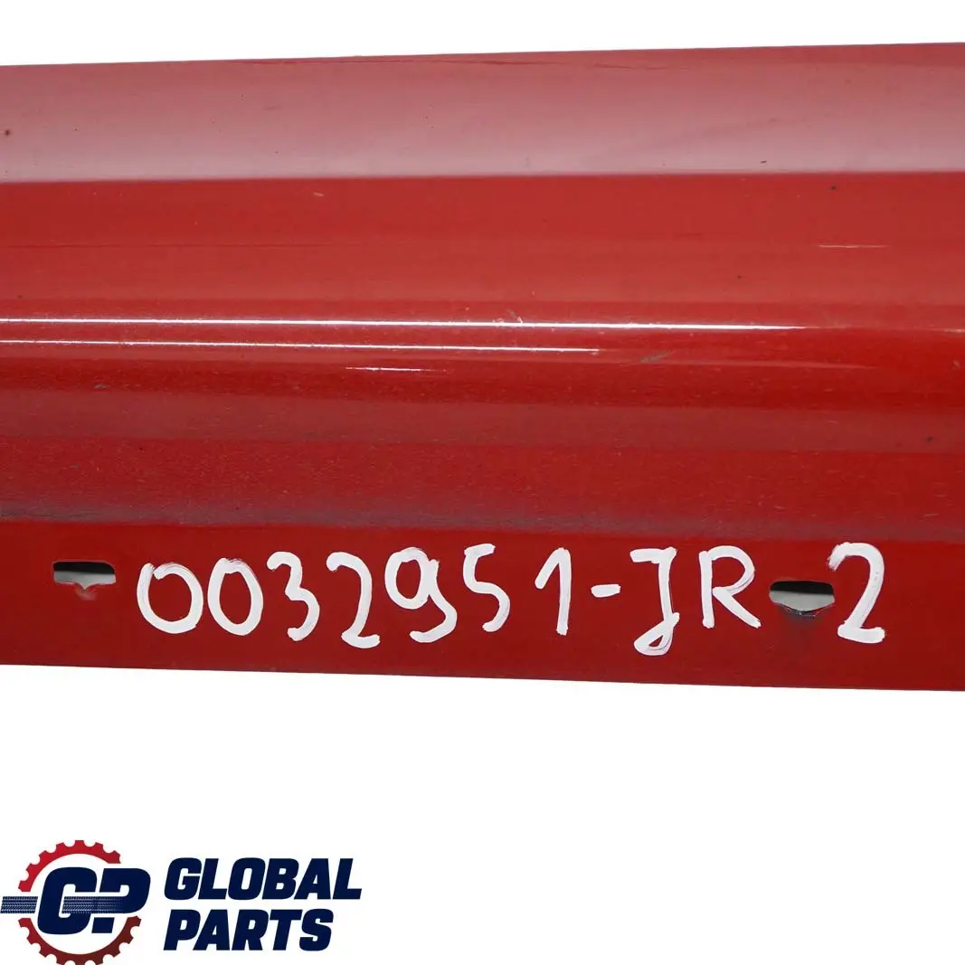 Listello Portiera Apertura Gonna SX Rosso Giappone Rosso - 438 per BMW E90 E91 con numero di parte 0032951 BMW E90 E91 Listello Portiera Apertura Gonna SX Rosso Giappone Rosso - 438 - SKU 0032951-JR2 - Numero di parte 0032951