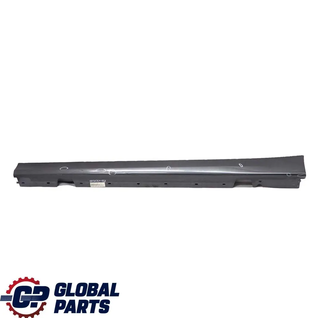 Sill Strip Side Trim Skirt Left Sparkling Graphite - A22 para BMW E90 E91 con número de pieza 0032951 BMW E90 E91 Sill Strip Side Trim Skirt Left Sparkling Graphite - A22 - SKU 0032951-SG5 - Número de pieza 0032951
