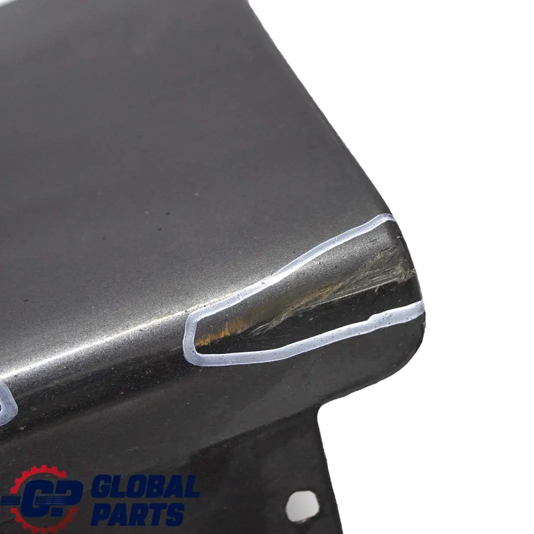 Listello Portiera Apertura Gonna SX Nero Carbone Metallico per BMW E90 E91 con numero di parte 0032951 BMW E90 E91 Listello Portiera Apertura Gonna SX Nero Carbone Metallico - SKU 0032951-SG5 - Numero di parte 0032951