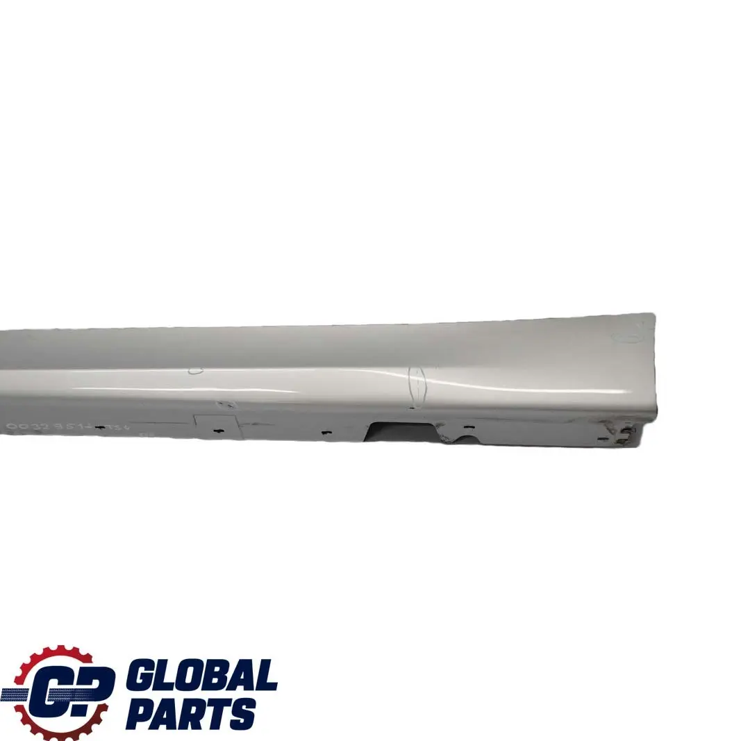 Schwellerleiste Blende Schweller Links Titansilber Silber 354 für BMW 3 E90 E91 4 mit Teilenummer 0032951 BMW 3 E90 E91 4 Schwellerleiste Blende Schweller Links Titansilber Silber 354 - SKU 0032951-TS4 - Teilenummer 0032951