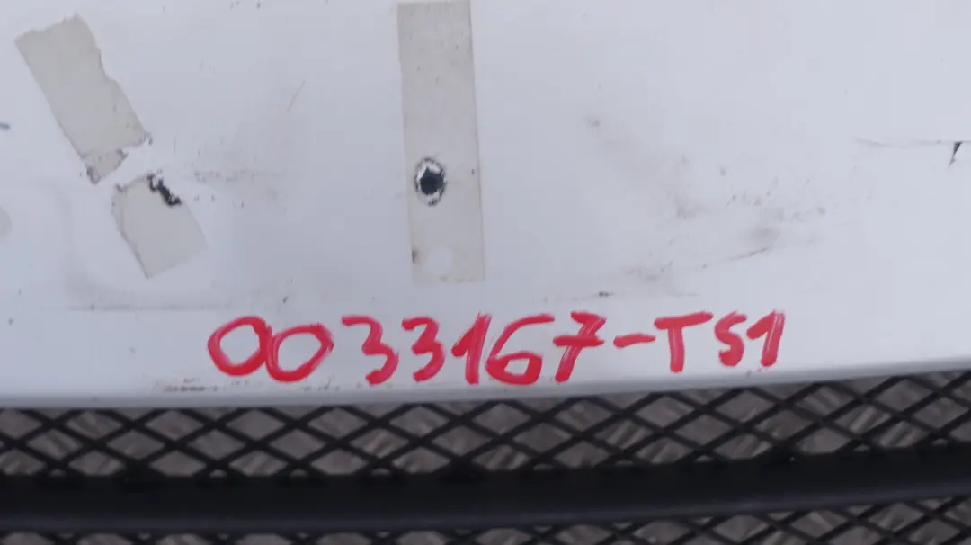 Front Bumper Trim Panel Complete Titansilber Silver - 354 to BMW 3 SERIES 1 E90 E91 with Part number 0033167 BMW 3 SERIES 1 E90 E91 Front Bumper Trim Panel Complete Titansilber Silver - 354 - SKU 0033167-TS1 - Part number 0033167