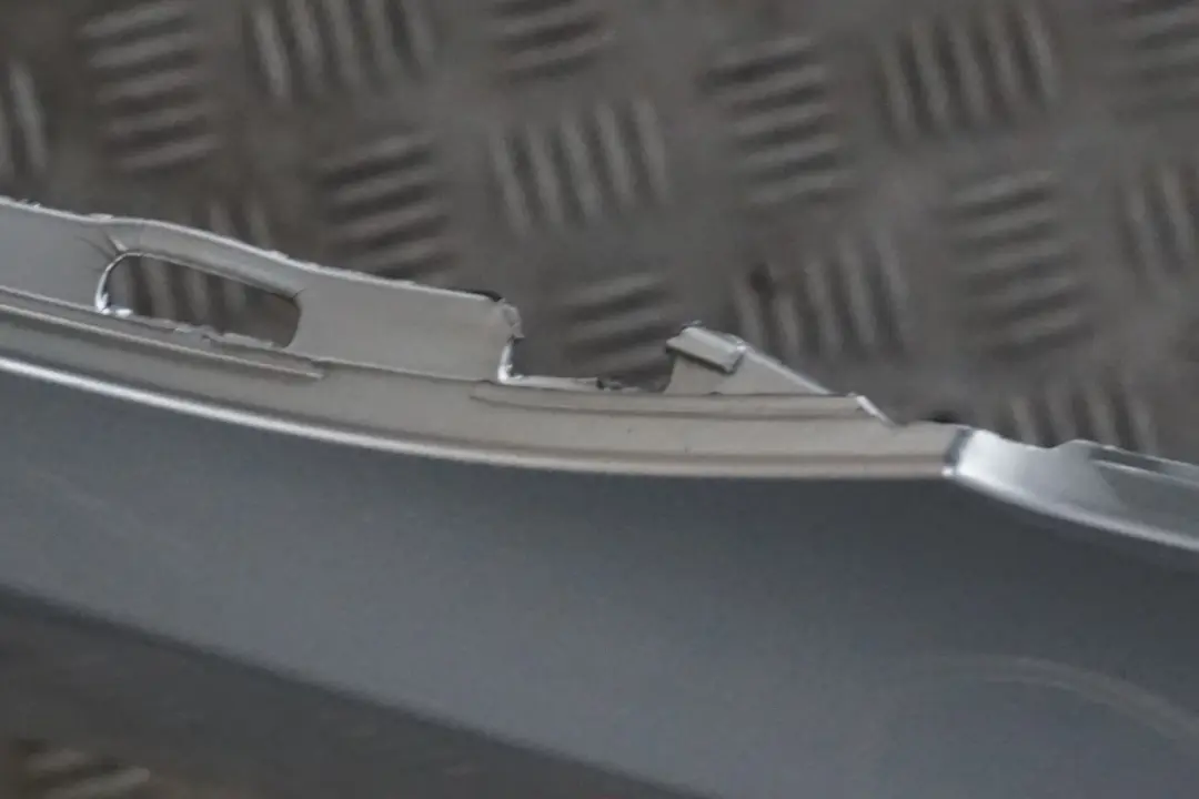 BMW 3 Series 5 E90 Complete Rear Bumper Trim PDC Titansilber Silver Metallic - SKU 0033194-TS5 - Part number 0033194