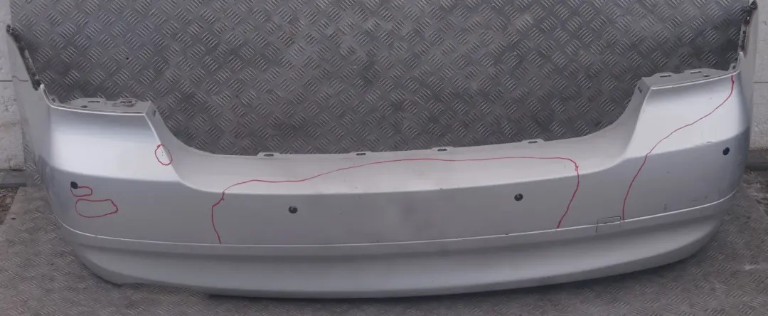 Bumper PDC Titansilber Silver Silber Metallic - 354 to BMW 3 SERIES 9 E90 Rear with Part number 0033194 BMW 3 SERIES 9 E90 Rear Bumper PDC Titansilber Silver Silber Metallic - 354 - SKU 0033194-TS9 - Part number 0033194