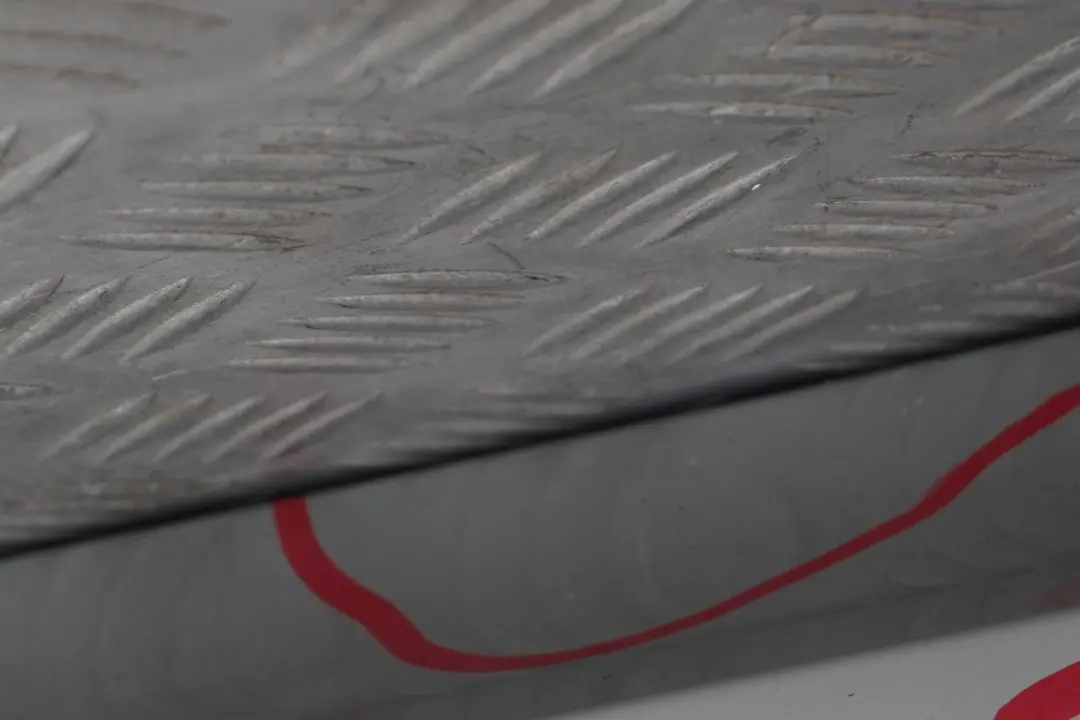 BMW 3 E90 E91 M Sport Bas de Porte Couverture Seuil Droite Argent Titane Argent - SKU 0033440-TS1 - Numéro de pièce 0033440