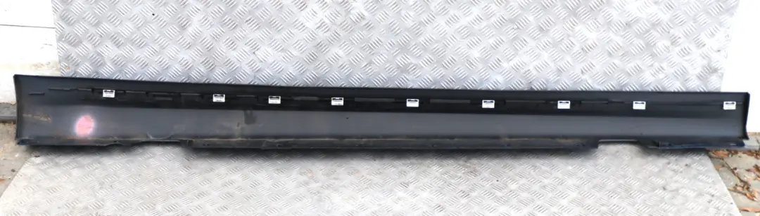 Sill Strip Faldon Lateral Izquierdo Le Mans Blau Azul para BMW E90 E91 M Sport con número de pieza 0033441 BMW E90 E91 M Sport Sill Strip Faldon Lateral Izquierdo Le Mans Blau Azul - SKU 0033441-LMB3 - Número de pieza 0033441