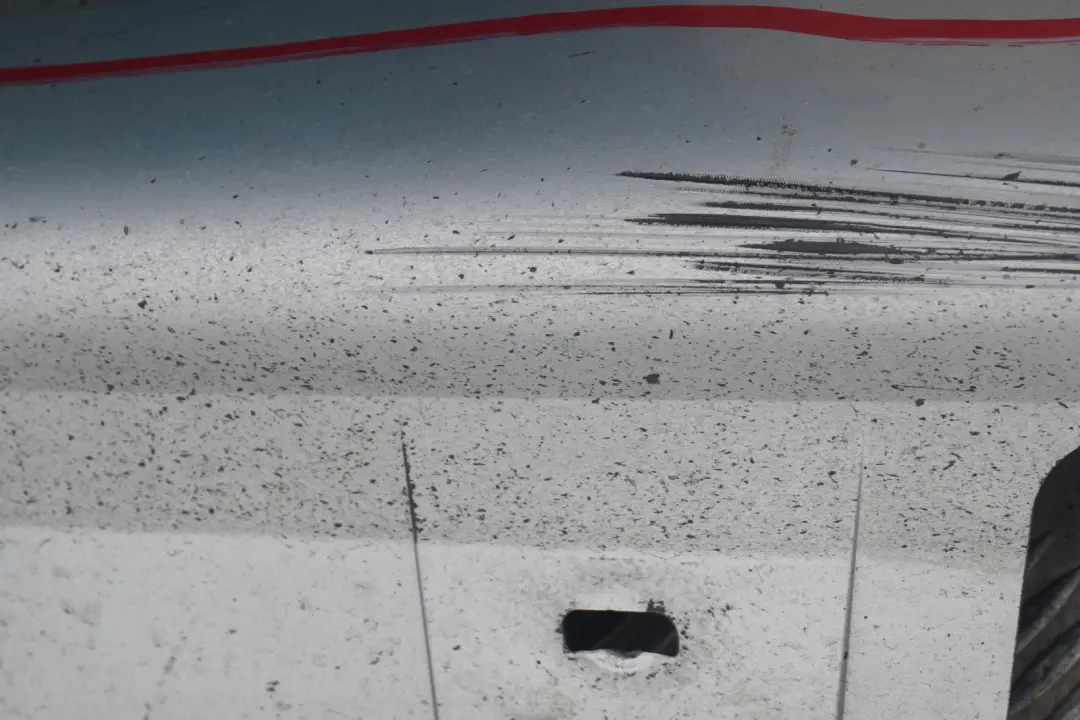 listwa próg lewy titansilber 354 M-Pakiet do BMW E90 o numerze 0033441 BMW E90 listwa próg lewy titansilber 354 M-Pakiet - SKU 0033441-TS2 - Numer Części 0033441