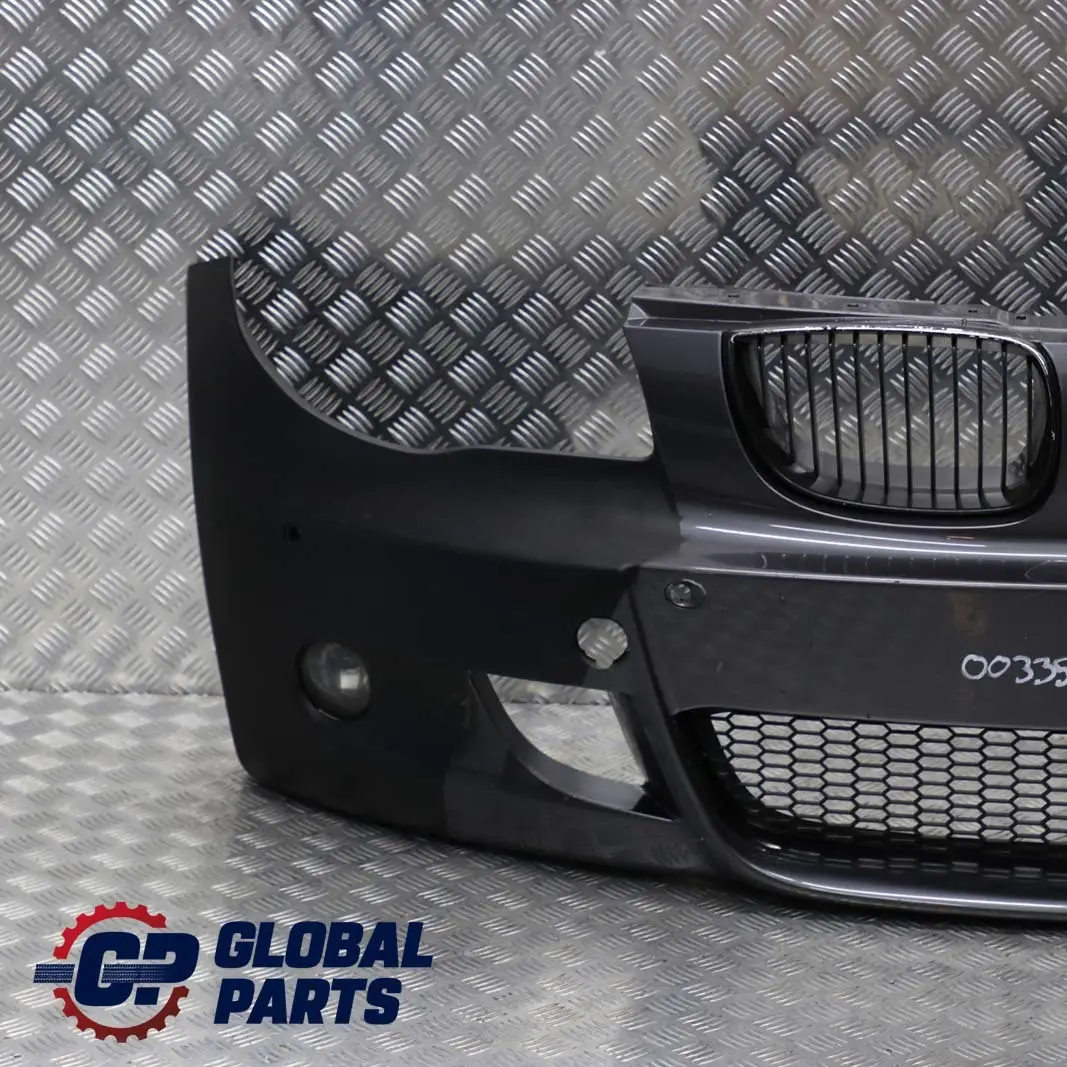 Paket Stossfänger Vorn Sparkling Graphit Metallic - A22 für BMW 1 E81 E87 M Sport mit Teilenummer 0033551 BMW 1 E81 E87 M Sport Paket Stossfänger Vorn Sparkling Graphit Metallic - A22 - SKU 0033551-SG - Teilenummer 0033551