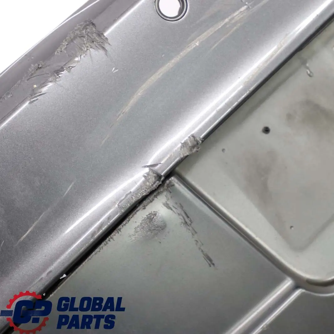 Panneau de garniture pare-chocs arrière PDC Graphite Étincelant pour BMW E87 M Sport à propos du numéro de pièce 0033555 BMW E87 M Sport Panneau de garniture pare-chocs arrière PDC Graphite Étincelant - SKU 0033555-SG - Numéro de pièce 0033555