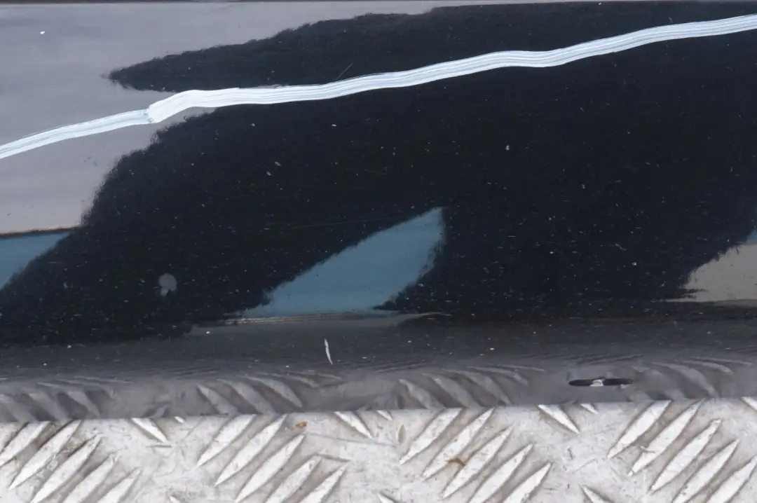 BMW E87 LCI M Sport Listello Portiera Apertura Gonna Destra Black Sapphire - SKU 0033556-BS2 - Numero di parte 33556