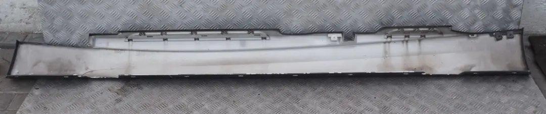 Sill Strip Side Skirt Right O/S Black Sapphire to BMW 1 SERIES 2 E87 LCI M SPORT with Part number 33556 BMW 1 SERIES 2 E87 LCI M SPORT Sill Strip Side Skirt Right O/S Black Sapphire - SKU 0033556-BS2 - Part number 33556