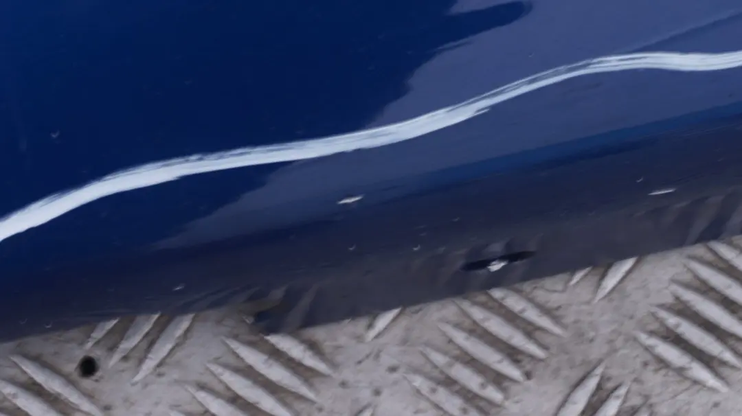 BMW E87 LCI M Sport Listello Portiera Apertura Gonna Destra le Mans - Blu - SKU 0033556-LMB3 - Numero di parte 51770033556-LMB1