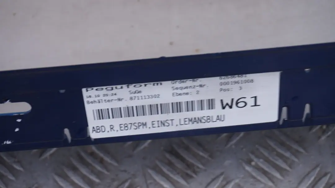 Schwellerleiste Blende Schweller rechts Le Mans Blau für BMW 1 er E87 LCI M Sport mit Teilenummer 51770033556-LMB1 BMW 1 er E87 LCI M Sport Schwellerleiste Blende Schweller rechts Le Mans Blau - SKU 0033556-LMB3 - Teilenummer 51770033556-LMB1