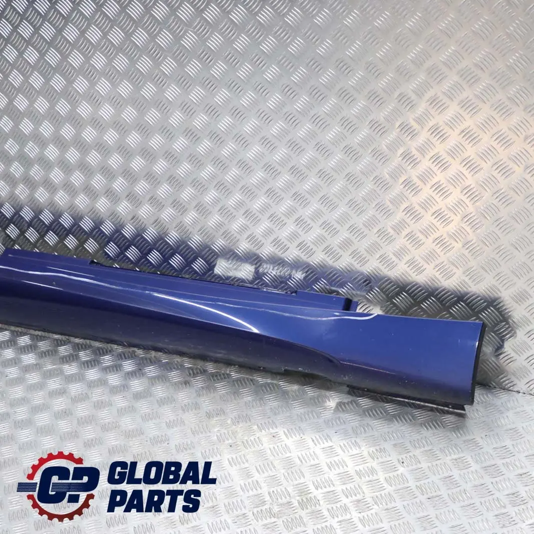 Bas de Porte Couverture Seuil Droite le Mans Bleu pour BMW E87 LCI M Sport à propos du numéro de pièce 0033556 BMW E87 LCI M Sport Bas de Porte Couverture Seuil Droite le Mans Bleu - SKU 0033556-LMB4 - Numéro de pièce 0033556
