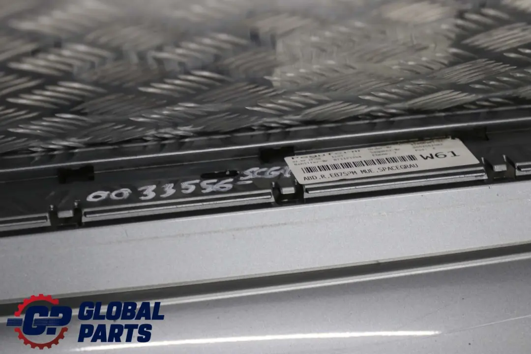 BMW E87 LCI 1 M Sport Sill Strip Faldon Lateral Derecho Spacegrau Gris A52 - SKU 0033556-SCG1 - Número de pieza 0033556