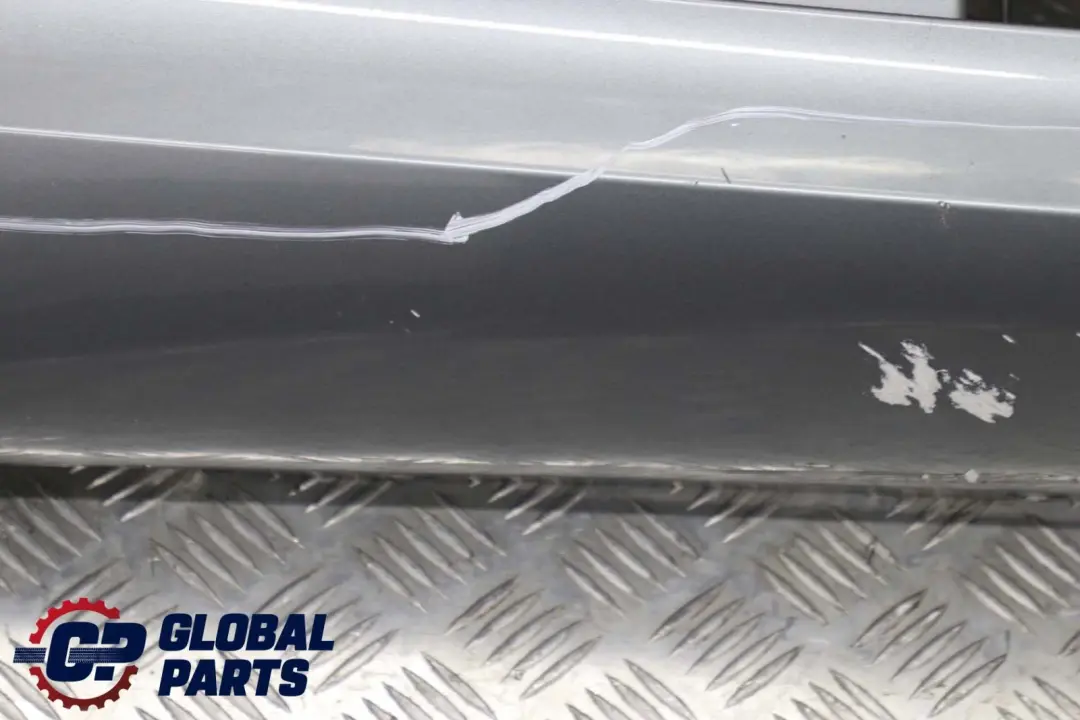 BMW E87 LCI 1 M Sport Sill Strip Faldon Lateral Derecho Spacegrau Gris A52 - SKU 0033556-SCG1 - Número de pieza 0033556