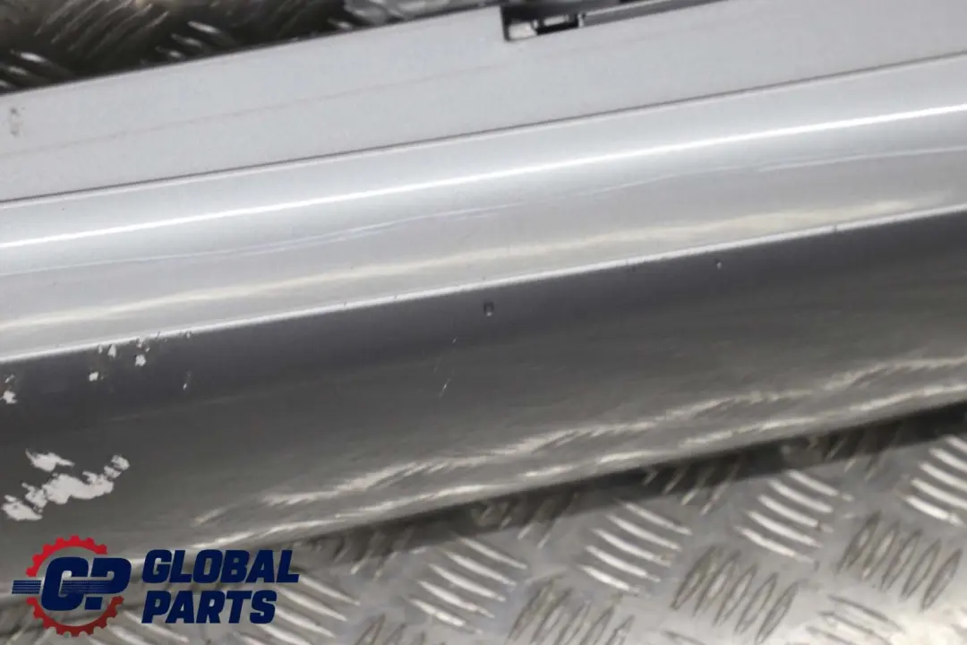 BMW E87 LCI 1 M Sport Sill Strip Faldon Lateral Derecho Spacegrau Gris A52 - SKU 0033556-SCG1 - Número de pieza 0033556