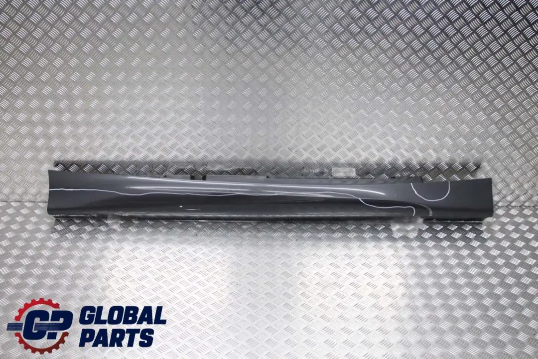 Schwellerleiste Blende Schweller Rechts Sparkling Graphit für BMW 1 E87 LCI M Sport mit Teilenummer 0033556 BMW 1 E87 LCI M Sport Schwellerleiste Blende Schweller Rechts Sparkling Graphit - SKU 0033556-SG - Teilenummer 0033556