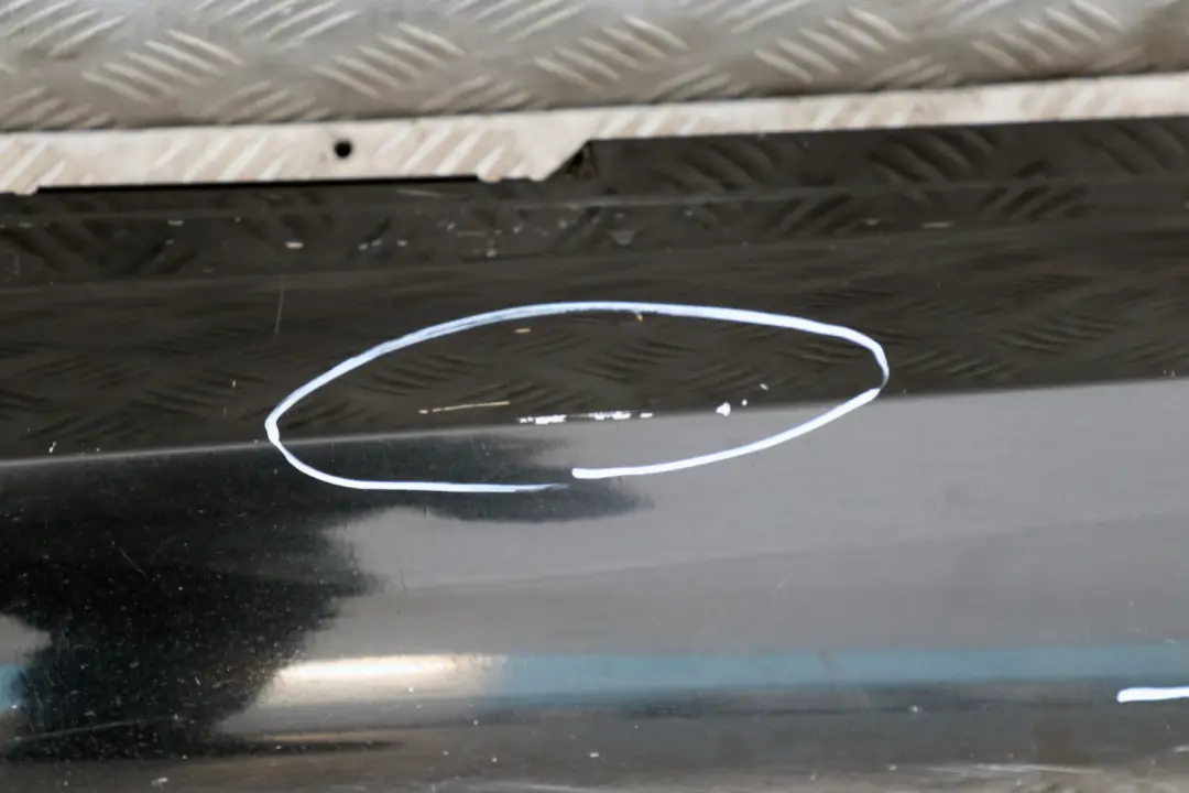 BMW E87 LCI M Sport Bas de Porte Couverture Seuil A Gauche Noir Saphir - SKU 0033557-BS - Numéro de pièce 33557