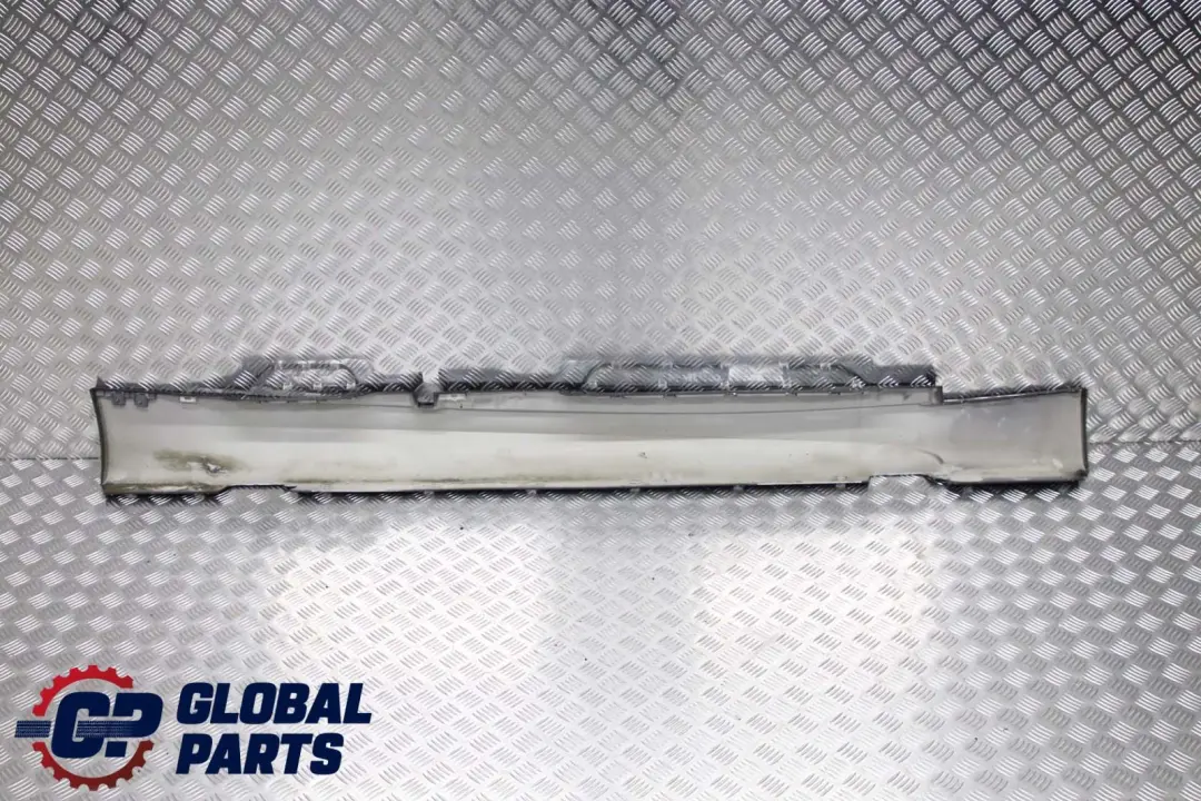 Sill Strip Side Skirt Left N/S Sparkling Graphite - A22 to BMW 1 E87 M Sport with Part number 0033557 BMW 1 E87 M Sport Sill Strip Side Skirt Left N/S Sparkling Graphite - A22 - SKU 0033557-SG - Part number 0033557