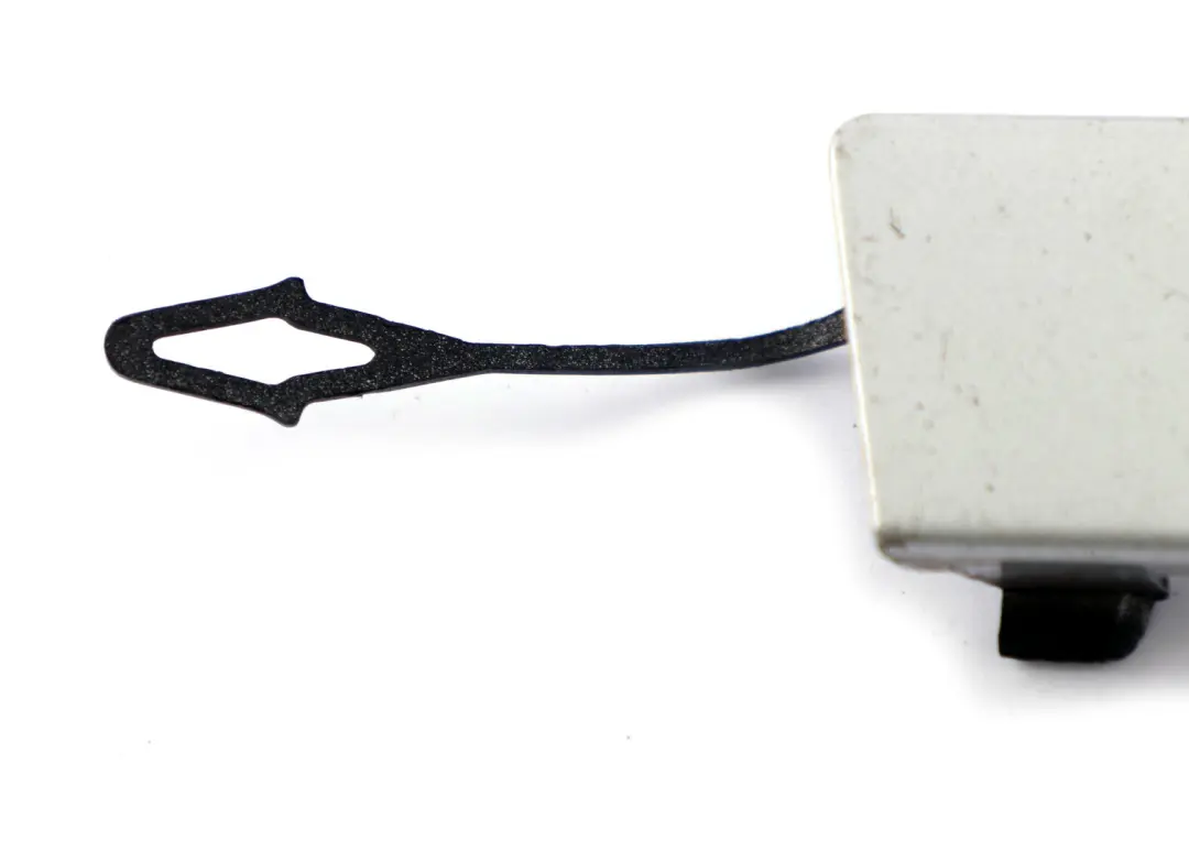 BMW 1 Series E87 Flap Towing Eye Front Bumper Titansilber Titan Silver 7117623 - SKU 0033977-TS - Part number 0033977