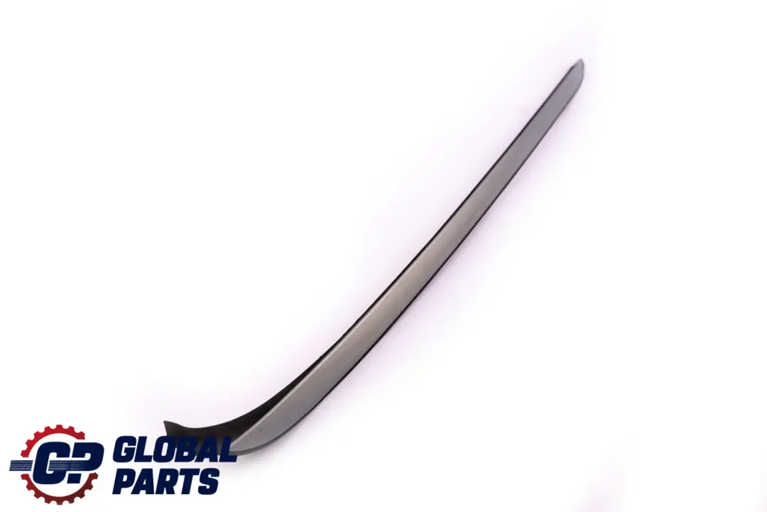 BMW E90 E91 Acqua Cattura BAR Parabrezza Anteriore Sinistra Artico Metallico A34 - SKU 0034043-AM1 - Numero di parte 7126939