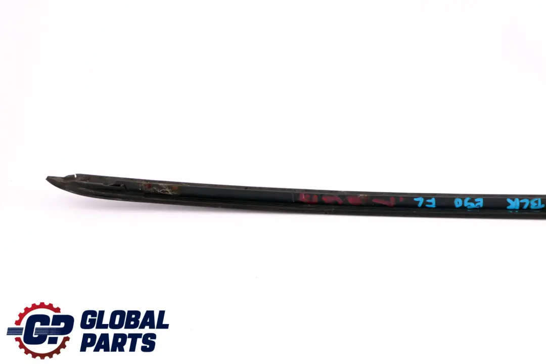  Listwa szyby lewa przód BMW E90 E91 schwarz - SKU 0034043-BLK - Numer Części 0034043