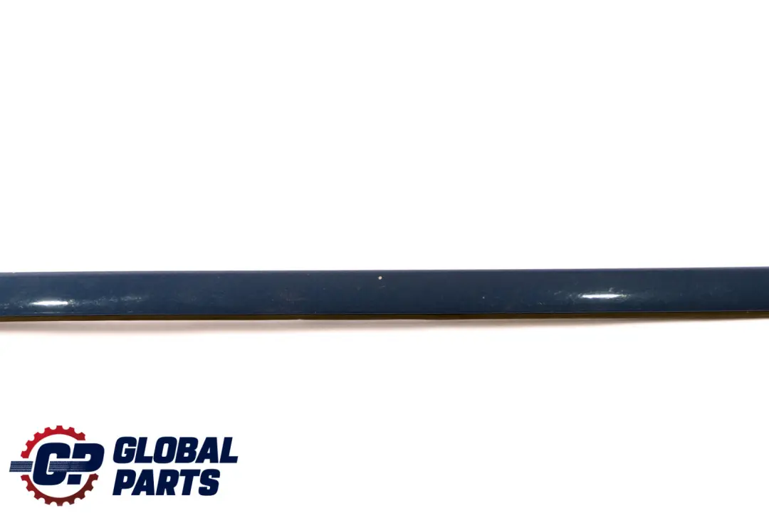 Reihe E90 E91 LCI Wasserfangleiste vorne rechts Le Mans Blau Blue für BMW 3 mit Teilenummer 0034044 BMW 3 Reihe E90 E91 LCI Wasserfangleiste vorne rechts Le Mans Blau Blue - SKU 0034044-LMB - Teilenummer 0034044