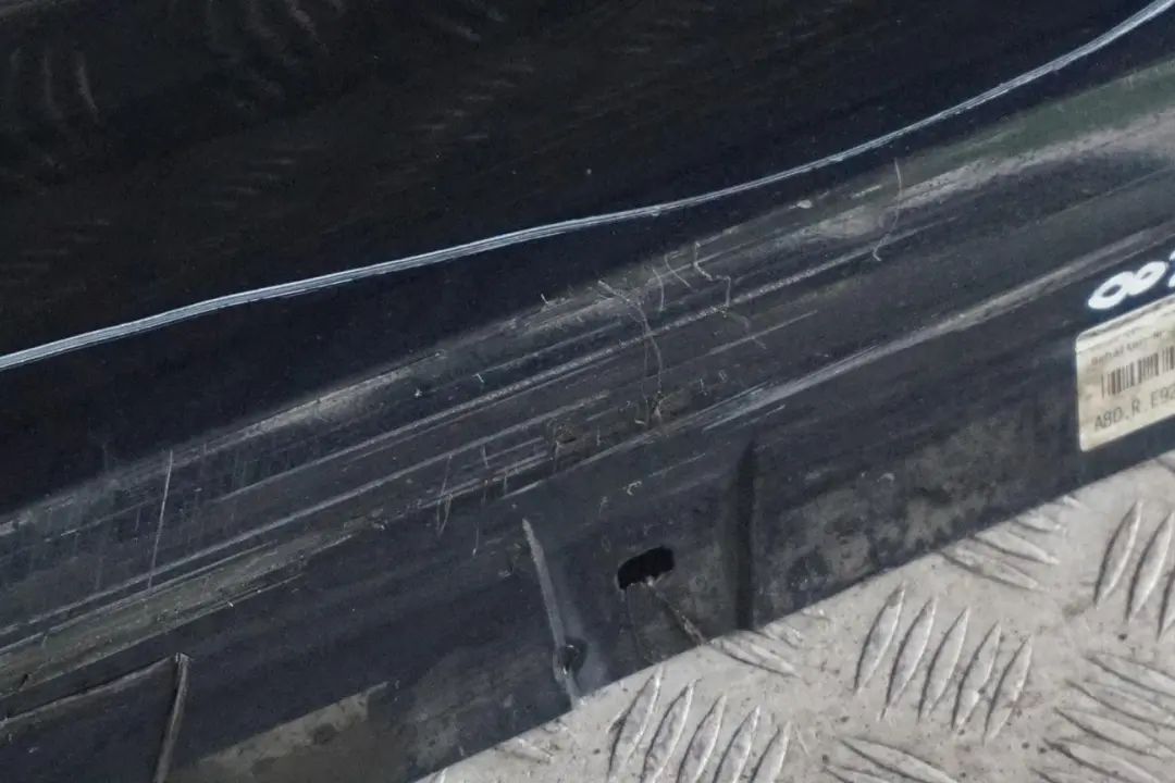 Schwellerleiste Blende Schweller Rechts Monacoblau - A35 für BMW 3 er E92 E93 2 mit Teilenummer 0034058 BMW 3 er E92 E93 2 Schwellerleiste Blende Schweller Rechts Monacoblau - A35 - SKU 0034058-MB2 - Teilenummer 0034058