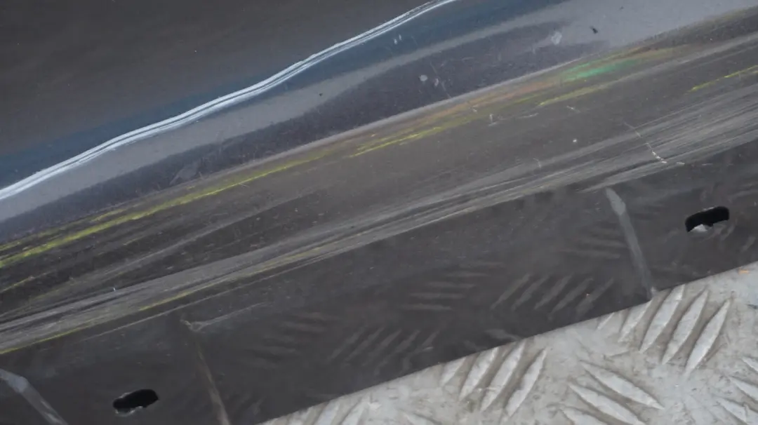 BMW E92 E93 Listello Portiera Verniciato Destra Frizzante Grafite - A22 - SKU 0034058-SG - Numero di parte 0034058