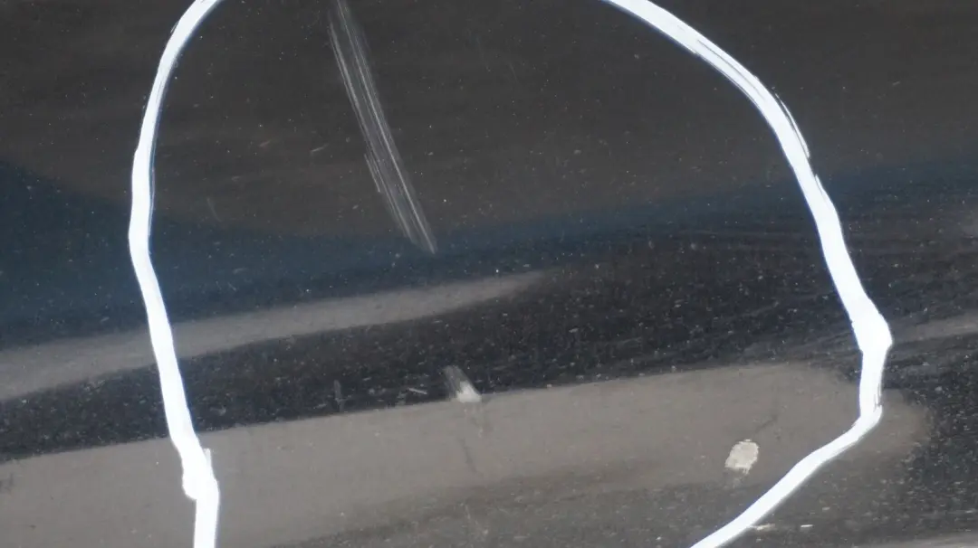 BMW E92 E93 Bas de Porte Peint A Gauche Noir Sapphire Met 475 - SKU 0034059-BS - Numéro de pièce 0034059