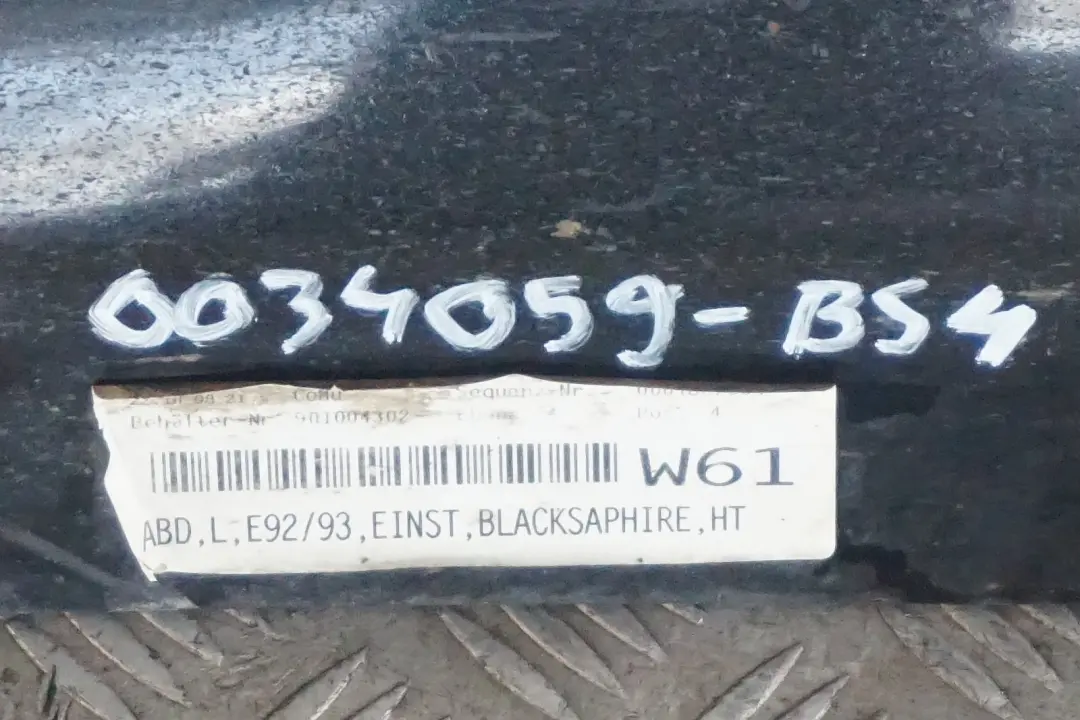 Listello Portiera Apertura Gonna SX Black Sapphire Nero per BMW E92 E93 con numero di parte 0034059 BMW E92 E93 Listello Portiera Apertura Gonna SX Black Sapphire Nero - SKU 0034059-BS4 - Numero di parte 0034059
