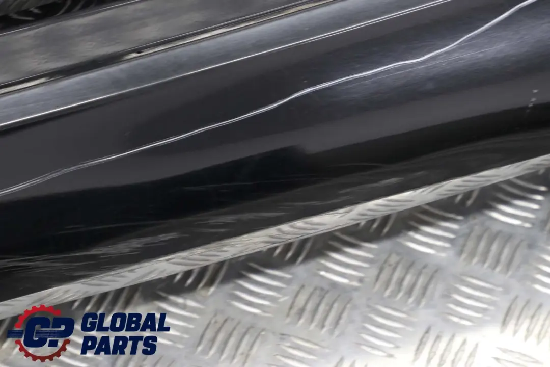 BMW E92 E93 Bas de Porte Seuil A Gauche Noir - 668 - SKU 0034059-SCH1 - Numéro de pièce 0034059