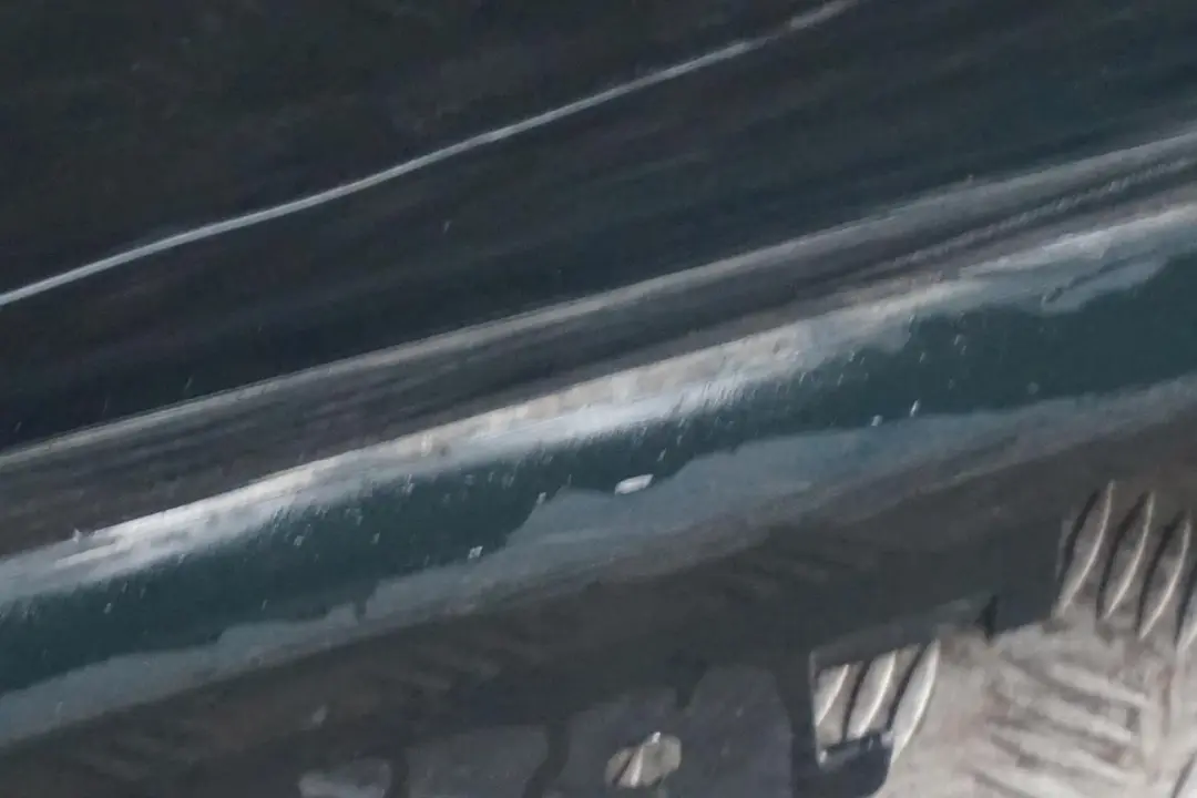 Bas de Porte Seuil A Gauche Tiefgruen Vert Metallique A43 pour BMW E92 E93 à propos du numéro de pièce 0034059 BMW E92 E93 Bas de Porte Seuil A Gauche Tiefgruen Vert Metallique A43 - SKU 0034059-TG - Numéro de pièce 0034059