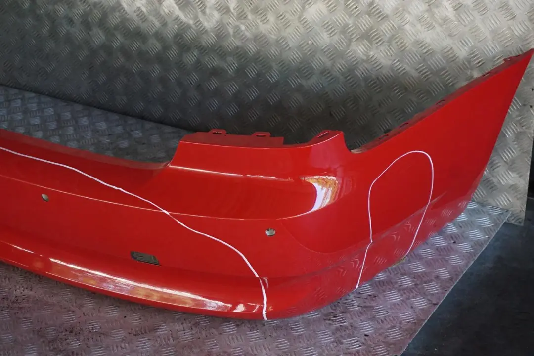 BMW E92 E93 Zderzak tylny tył pdc Karmesinrot - SKU 0034474-KAR - Numer Części 0034474