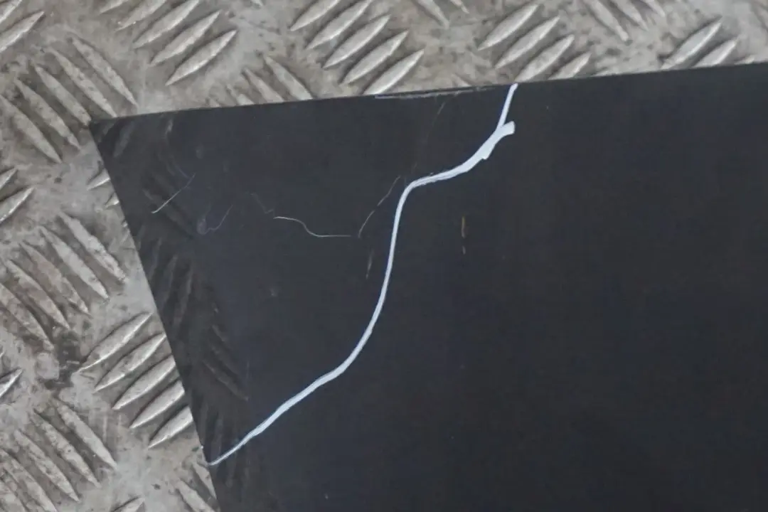 Zderzak tylny tył pdc sparkling do BMW E92 E93 o numerze 0034474 BMW E92 E93 Zderzak tylny tył pdc sparkling - SKU 0034474-SG - Numer Części 0034474