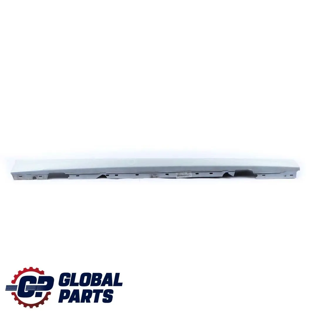 Sill Strip Skirt Right O/S Alpinweiss White to BMW 1 Series E81 E82 E88 3 M Sport with Part number 0034732 BMW 1 Series E81 E82 E88 3 M Sport Sill Strip Skirt Right O/S Alpinweiss White - SKU 0034732-AW3 - Part number 0034732