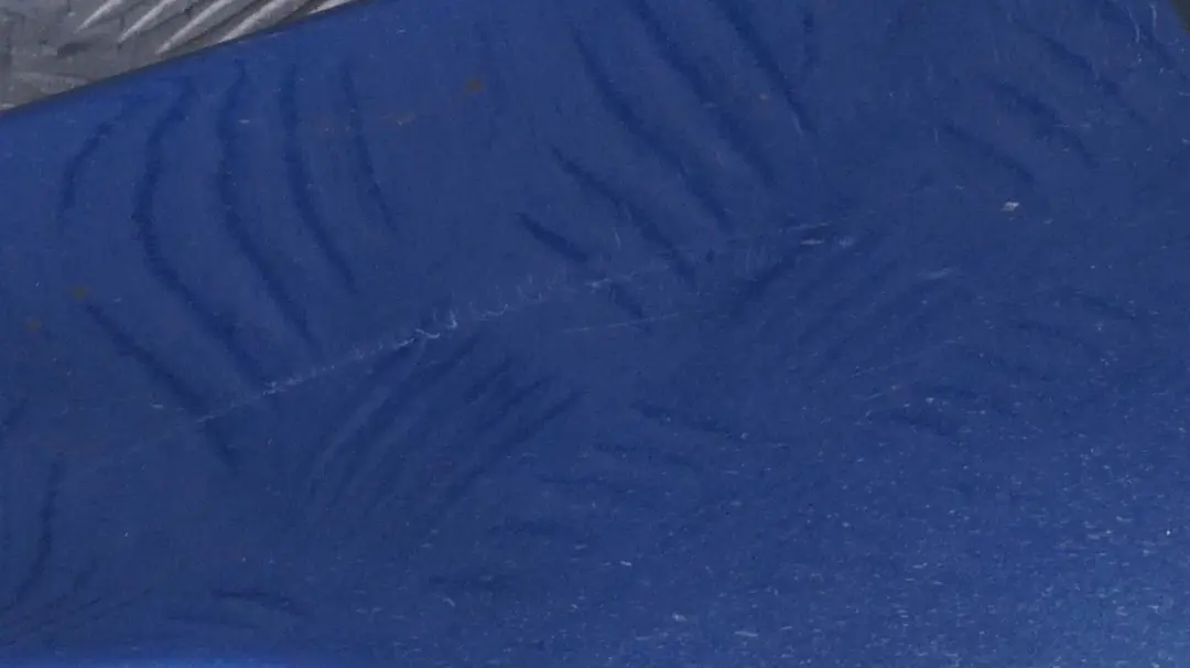 Schwellerleiste Lack. Rechts Le Mans Blau für BMW 1 er 2 E81 E82 E88 M Sport mit Teilenummer 0034732 BMW 1 er 2 E81 E82 E88 M Sport Schwellerleiste Lack. Rechts Le Mans Blau - SKU 0034732-LMB2 - Teilenummer 0034732