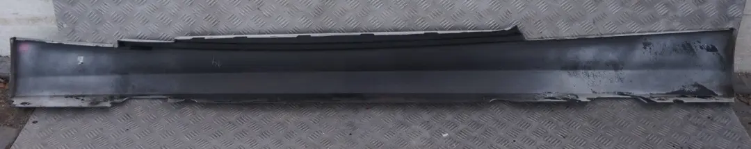 Bas de Porte Couverture Seuil Droite Blanc des Alpes Alpine pour BMW E81 E82 à propos du numéro de pièce 0036142 BMW E81 E82 Bas de Porte Couverture Seuil Droite Blanc des Alpes Alpine - SKU 0036142-AW - Numéro de pièce 0036142