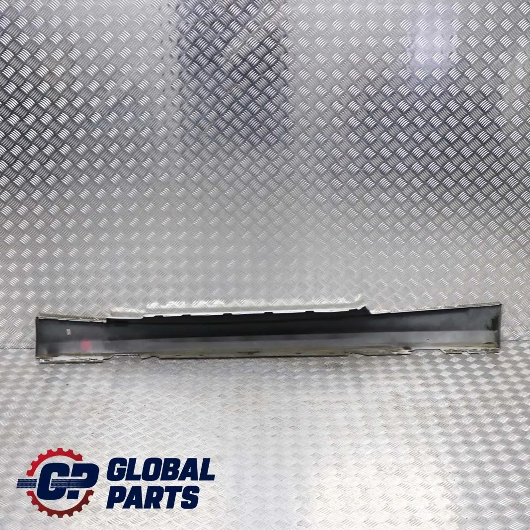 BMW E81 E82 E88 Bas de Porte Couverture Seuil Droite Blanc des Alpes - 300 - SKU 0036142-AW2 - Numéro de pièce 0036142