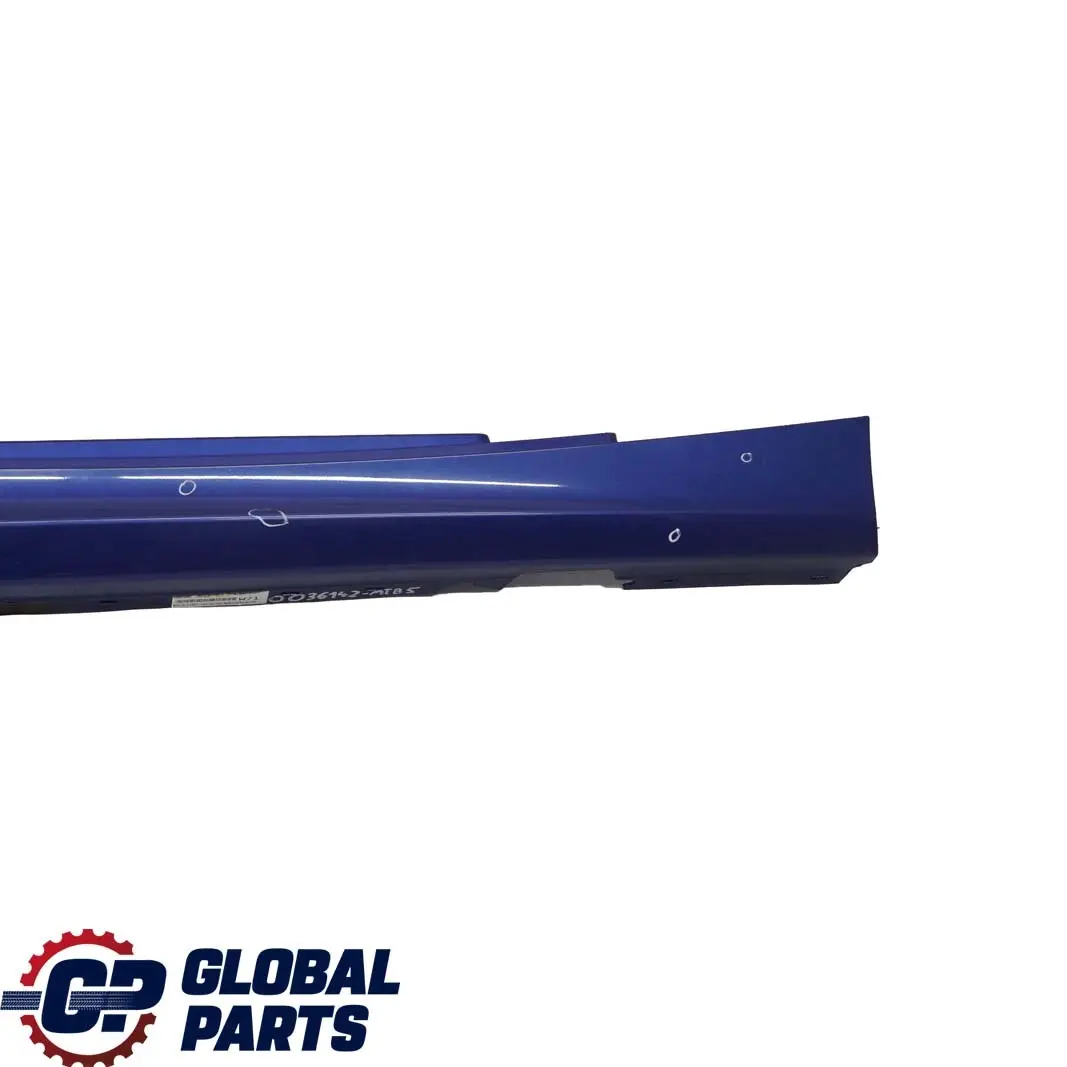 BMW E81 E82 E88 Bas de Porte Couverture Seuil Droite Bleu Montego - A51 - SKU 0036142-MTB5 - Numéro de pièce 0036142