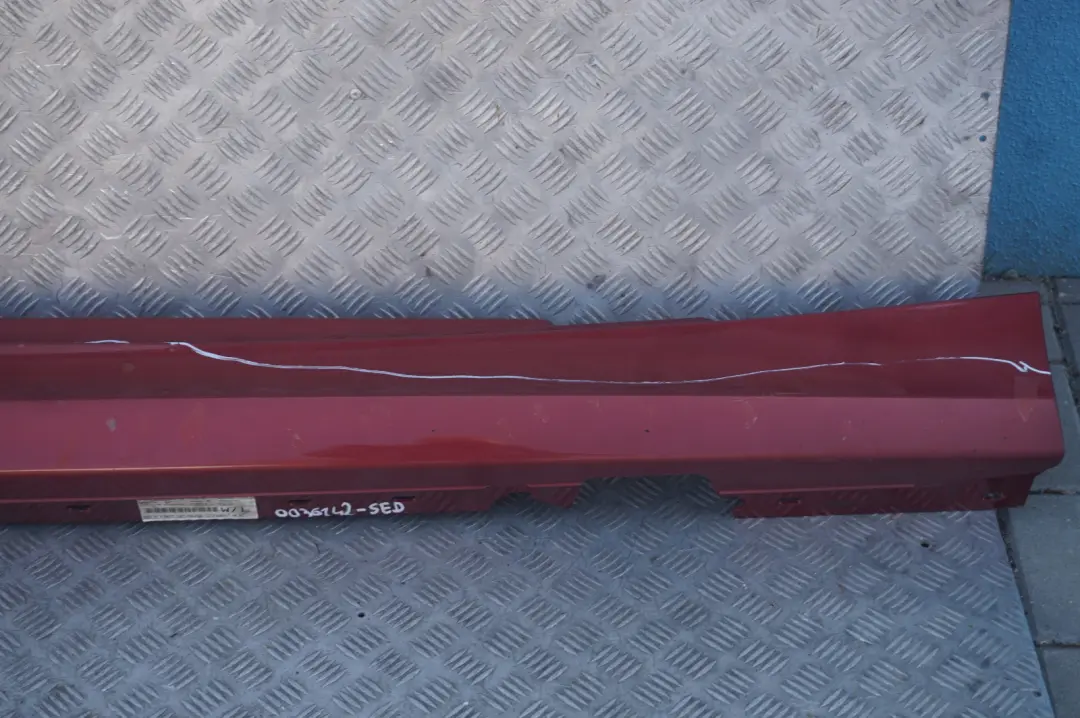Sill Strip Side Skirt Right O/S Sedonarot Red - A79 to BMW 1 Series E81 E82 E88 with Part number 0036142 BMW 1 Series E81 E82 E88 Sill Strip Side Skirt Right O/S Sedonarot Red - A79 - SKU 0036142-SED - Part number 0036142