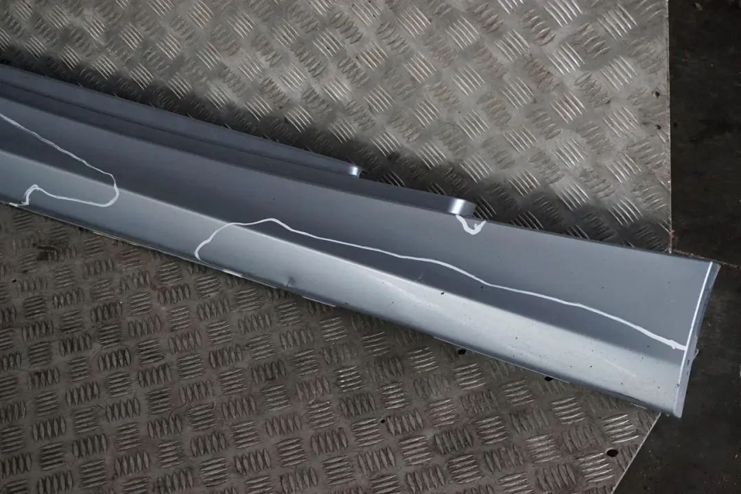  *BMW 1 E81 E82 E88 Schwellerleiste Blende Schweller Rechts Bluewater Blau - 896 - SKU 0036142-WB1 - Teilenummer 0036142