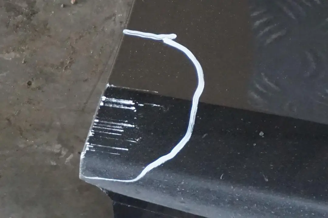 Nakładka próg lewy black saphire do BMW 1 E81 E82 o numerze 0036143 BMW 1 E81 E82 Nakładka próg lewy black saphire - SKU 0036143-BS2 - Numer Części 0036143