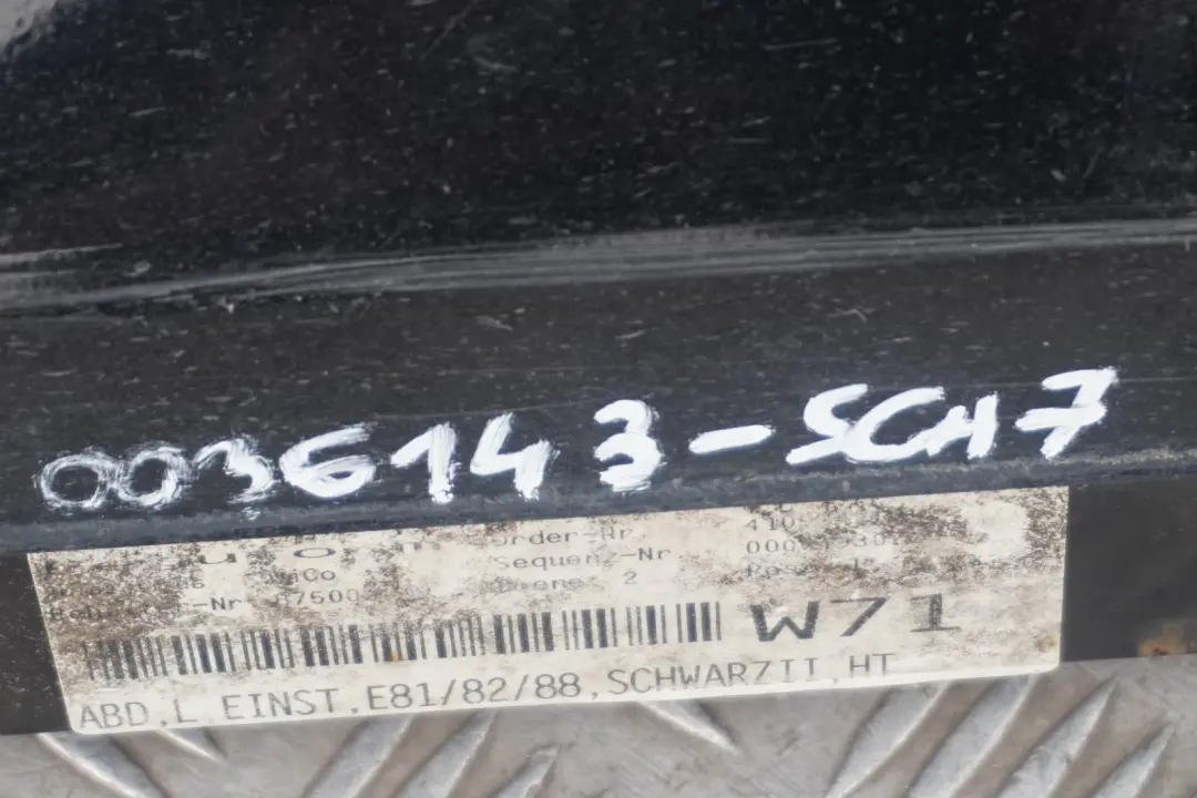 BMW E81 E82 E88 Bas de Porte Couverture Seuil A Gauche Noir - SKU 0036143-SCH7 - Numéro de pièce 0036143