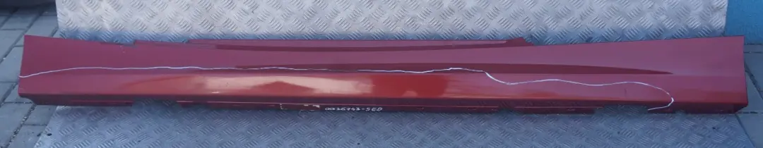 BMW E81 E82 E88 Listello Portiera Apertura Gonna SX Rosso Sedona Rosso - SKU 0036143-SED - Numero di parte 0036143