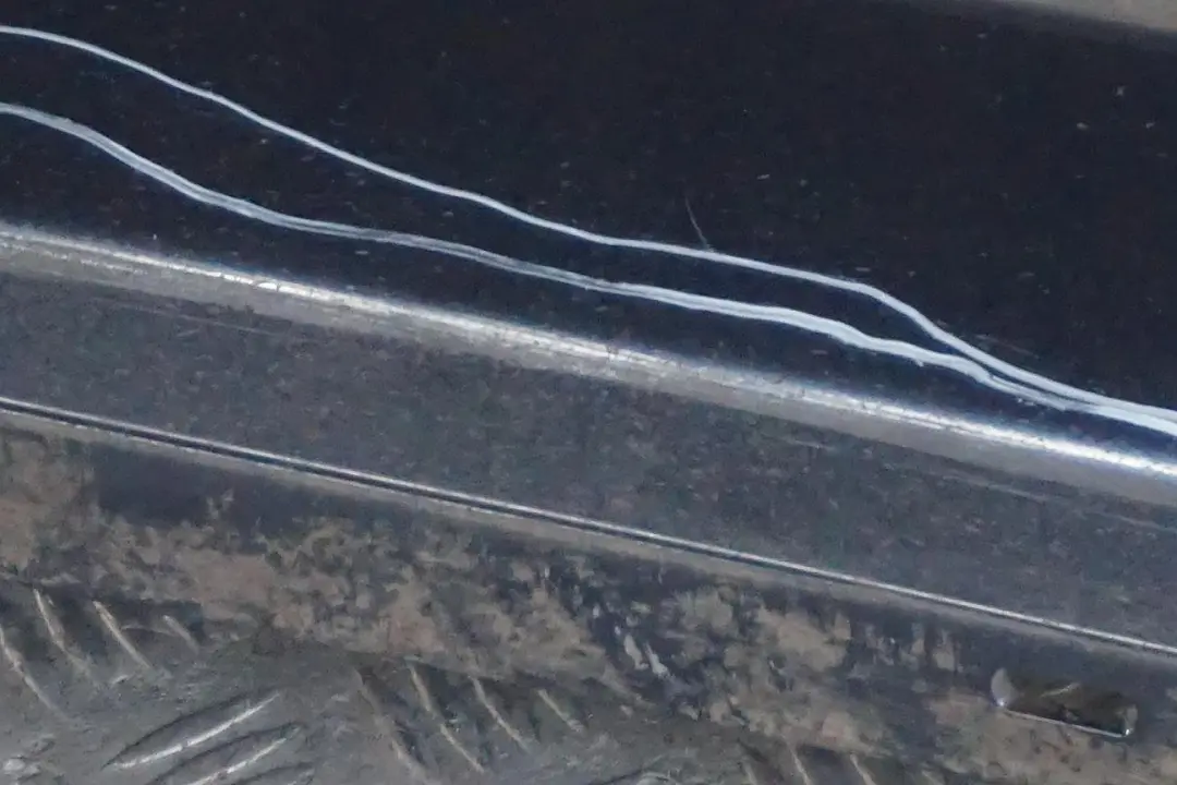 BMW E87 LCI Sill Strip Side Skirt Left Tiefseeblau Deep Sea Blue A76 - SKU 0036145-DSB2 - Número de pieza 0036145